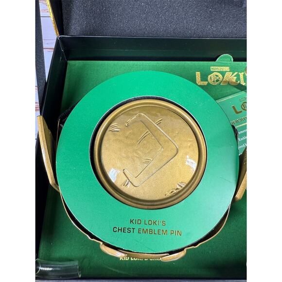 Marvel Studios Loki Helmet Crown Replica Set Collectible Open Box - Picture 4 of 8